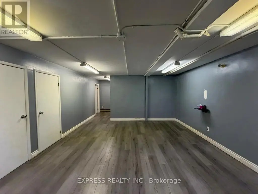 East Bsmt - 8300 Yonge Street, Vaughan (Uplands)